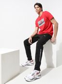 Red color option, Sold out, Currently selected