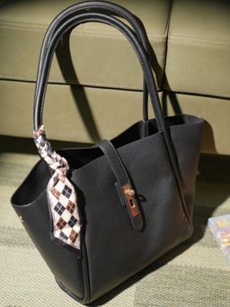 Inc.5 - Women's Casual Black Textured Handbag