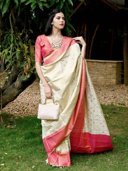 Odette - Women Apricot Silk Handloom Weaving Saree with Unstitched Blouse