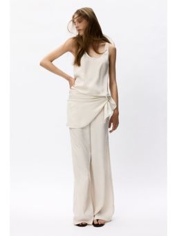 H&M - Women White Scoop-Neck Chiffon Top