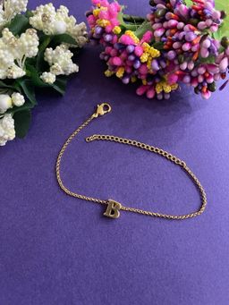 Digital Dress Room - Letter B Name Bracelet Rakhi