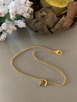Digital Dress Room - Letter D Name Bracelet Rakhi