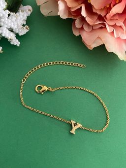 Digital Dress Room - Letter Y Name Bracelet Rakhi