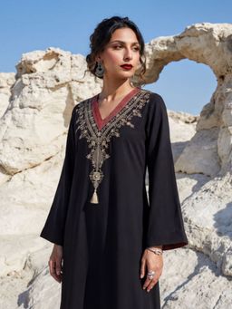Globus - Black Embroidered V-Neck Dress