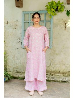 SIARA WOMEN - Pink Linen Floral Kurta and Pant