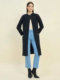 Madame - Black Shrug