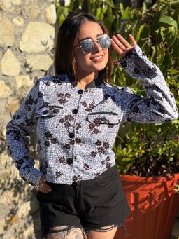 Tandul - Women Stunning Black and White Floral Print Jacket