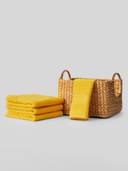 Yellow color option, Currently selected