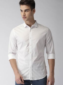 Levi's - Men White Slim Fit Casual Shirt