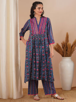 FASHOR - Blue Ethnic Floral Printed And Embroidered A-Line Pleated Kurta With Pant (Set Of 2)