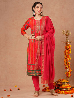 FASHOR - Red Ethnic Woven And Embroidered Straight Fit Kurta With Pant & Dupatta (Set Of 3)