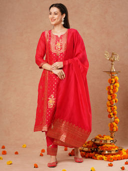 FASHOR - Red Ethnic Woven And Embroidered Kurta With Pant & Dupatta (Set Of 3)
