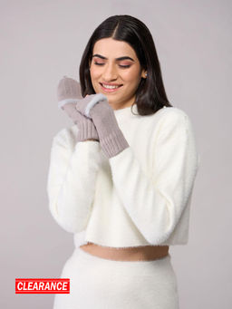 Twenty Dresses by Nykaa Fashion - Grey Self Textured Pocket Detail Open Finger Winter Gloves