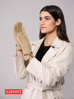 Twenty Dresses by Nykaa Fashion - Beige Solid Buckle Trim Winter Gloves
