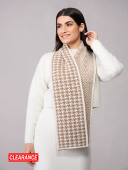 Twenty Dresses by Nykaa Fashion - Beige & White Monochrome Double Patterned Winter Scarf