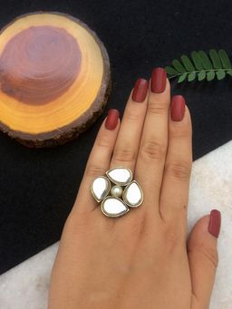 PAYA - Kundan And Pearl Connected Ring
