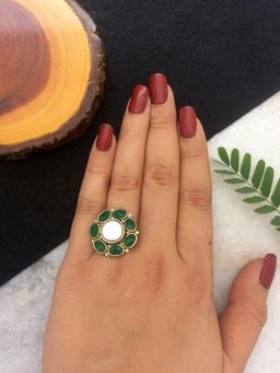 PAYA - Round Kundan Green Ring