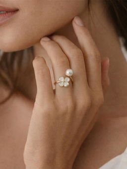 Yellow Chimes - White Gold Plated Flower Adjustable Ring