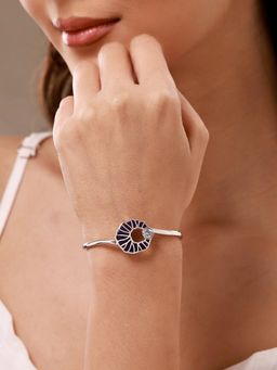 Voylla - Multi-Color Fractals In Nature Sea Spiracle Cuff