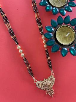 Digital Dress Room - Marathi Long Mangalsutra Designs Gold Pendant 3 Line Gold And Black Beads Chain