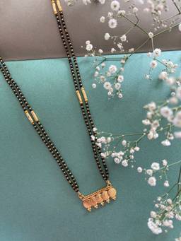Digital Dress Room - Long South Indian Mangalsutra with 5 Lakshmi Thali Pendants