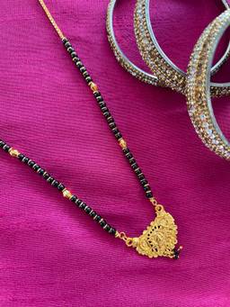 Digital Dress Room - Short Mangalsutra Designs Simple Gold Mangalsutra Black Beads Chain