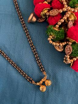 Digital Dress Room - Long Gold Mangalsutra with Maharashtrian Vati Pendant