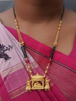 Digital Dress Room - Short Bridal Gold Mangalsutra with Doli Pendant