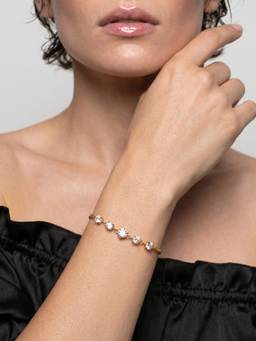 Palmonas - Classic Golden Charm Cluster Chain Bracelet - Waterproof And Anti-Tarnish