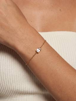 Palmonas - Sparkling Golden Solitaire Chain Bracelet - Waterproof And Anti-Tarnish