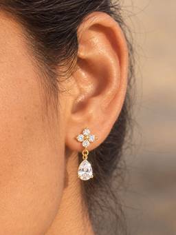 Inaya Accessories - 18K Gold Plated Women's Flower Raindrop Earrings, Dewy