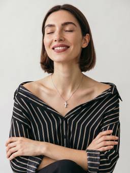 Palmonas - Refined Cross Pendant Necklace - Waterproof And Anti-Tarnish