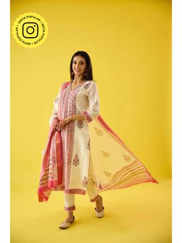 Old Marigold - Off White Chanderi Hand Embellished Kurta Pant & Dupatta (Set of 3)
