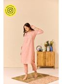 Pink color option, Currently selected