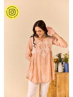 Old Marigold - Emaan Peach Muslin Hand Embroidered Short Chikankari Kurti