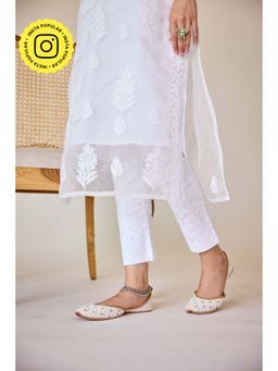 Old Marigold - Raffia White Cotton Lycra Hand Embroidered Chikankari Straight Pant