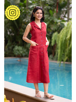 Creatures of Habit - Linen Notch Collar Dress Indian Red
