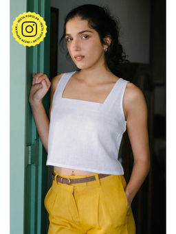 Creatures of Habit - Linen Crop Top Pearl White