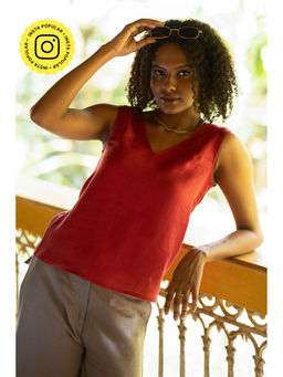 Creatures of Habit - Linen V Neck Top Indian Red
