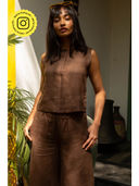 Brown color option