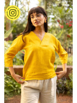 Creatures of Habit - Linen V Neck Top- Mustard