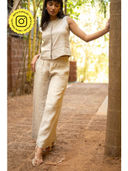 Beige color option, Currently selected