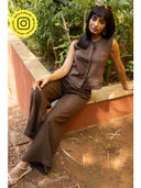 Brown color option