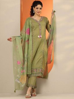 Libas - Green Embroidered Cotton Blend Straight Kurta with Pant & Dupatta
