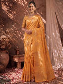 Mustard color option, Currently selected