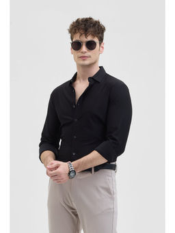 Snitch - Black Stitchless Stretch Shirt