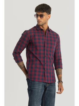 Snitch - Red & Navy Blue Slim Fit Checks Shirt