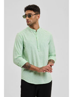 Snitch - Light Green Solid Slim Fit Shirt