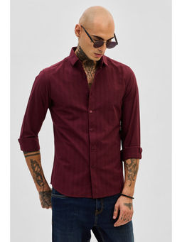 Snitch - Maroon Slim Fit Stripes Shirt