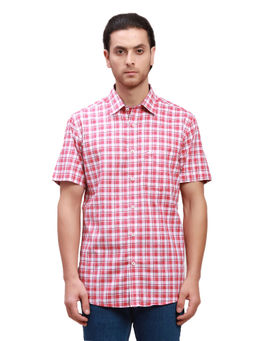 ColorPlus - Men Tailored Fit Cotton Checks Red Casual Shirt